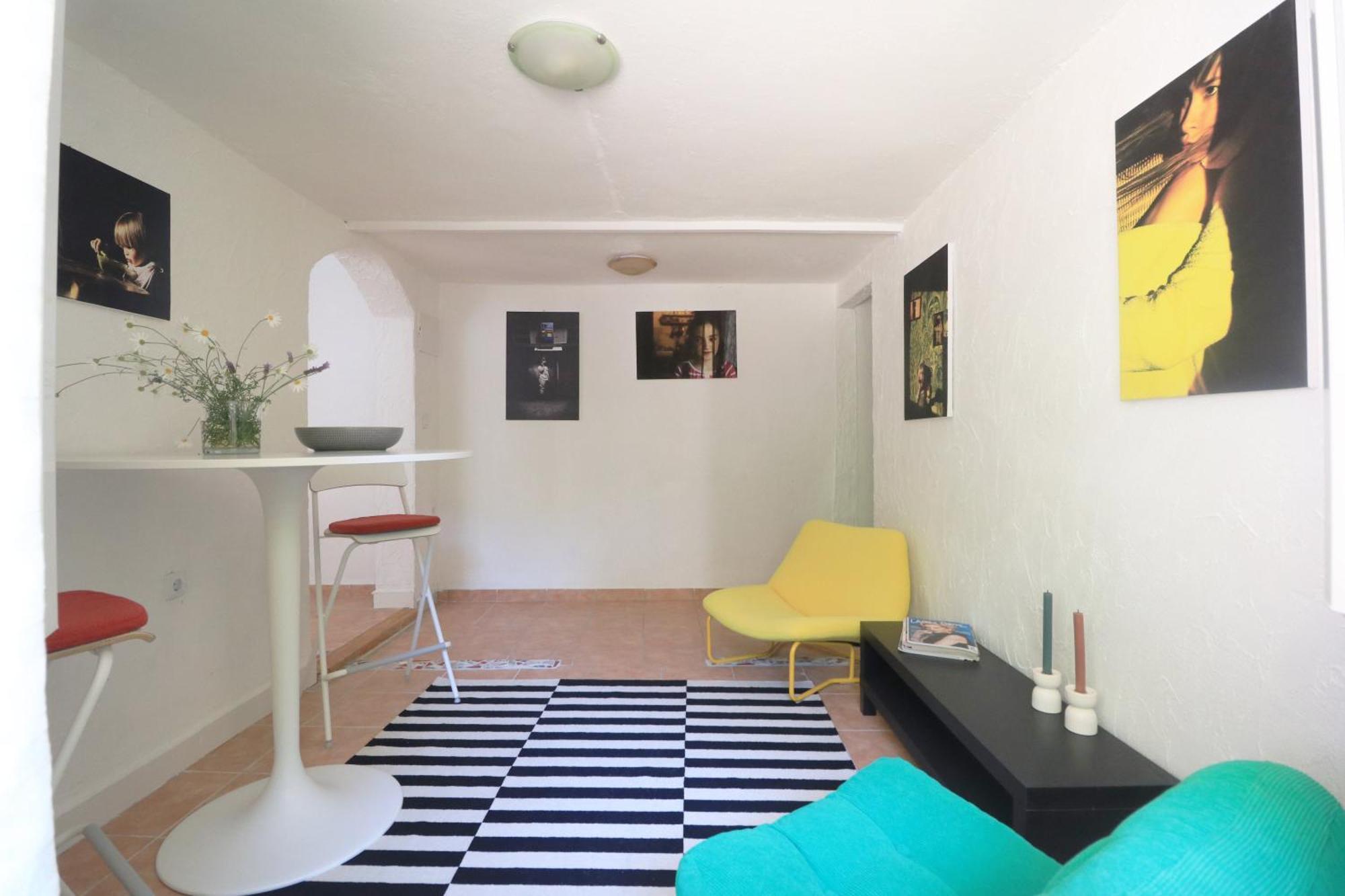Apartments-Estate Under The Paintbrush วิส ภายนอก รูปภาพ