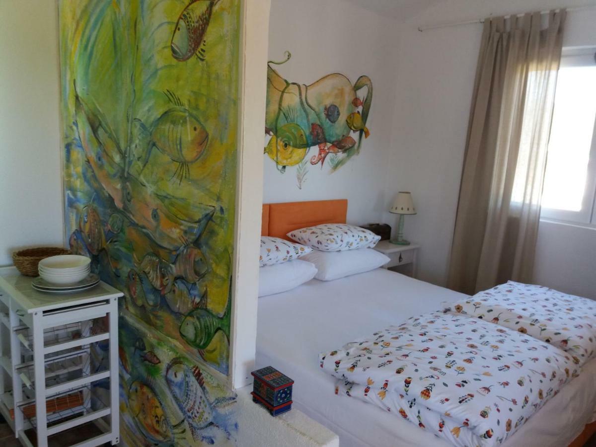 Apartments-Estate Under The Paintbrush วิส ภายนอก รูปภาพ